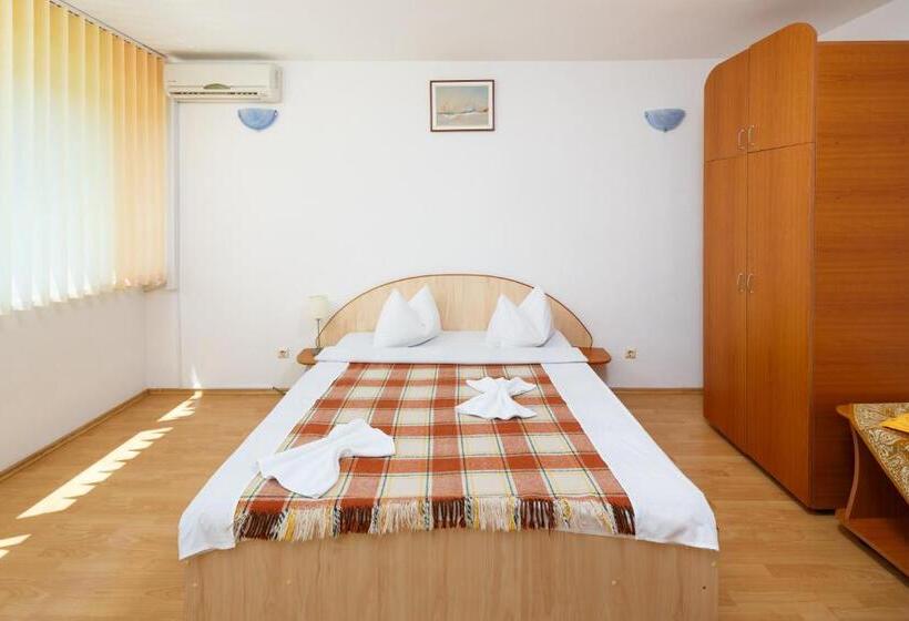 بنسيون Casa Blanca Din Costinesti