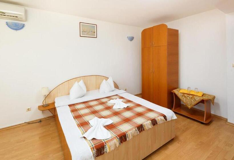 بنسيون Casa Blanca Din Costinesti