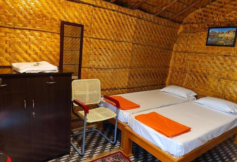 Pensão Temple Side Cottage