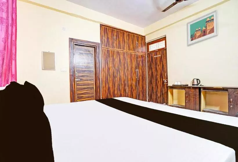 O S.b.n Hotel And Reseidency