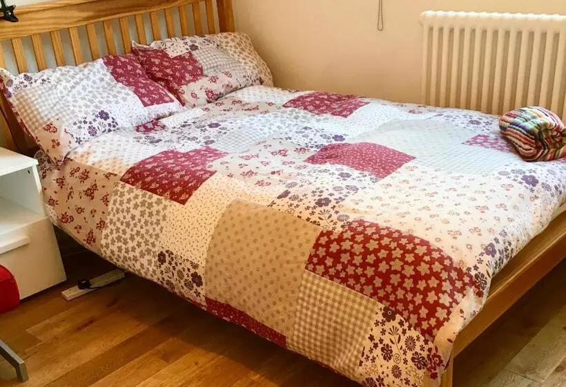 ベッドアンドブレックファースト Waterloo Central London   Private Rooms In Shared Apartment