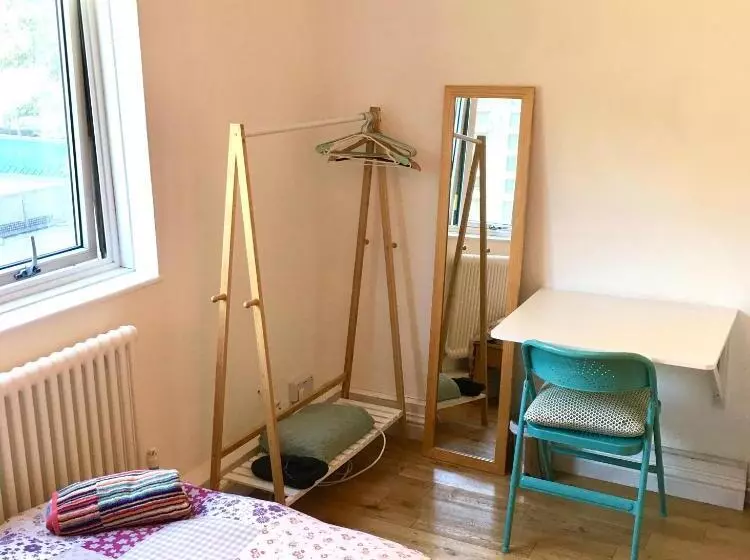 ベッドアンドブレックファースト Waterloo Central London   Private Rooms In Shared Apartment