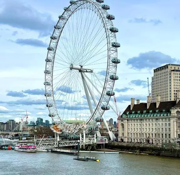 ベッドアンドブレックファースト Waterloo Central London   Private Rooms In Shared Apartment