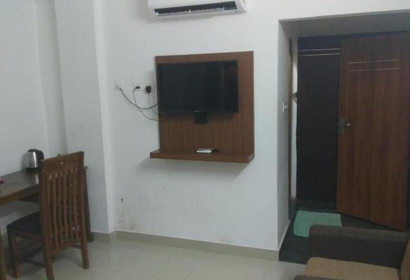 Hotel Rieva Residency