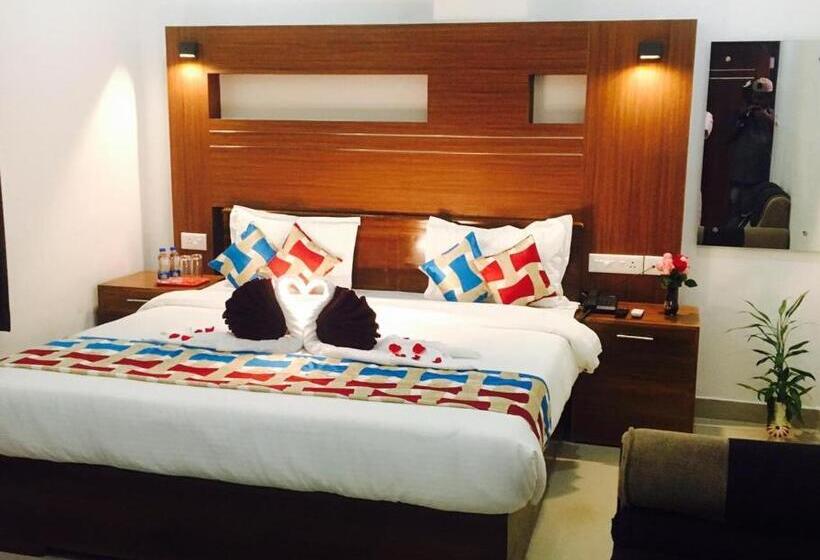 Hotel Rieva Residency