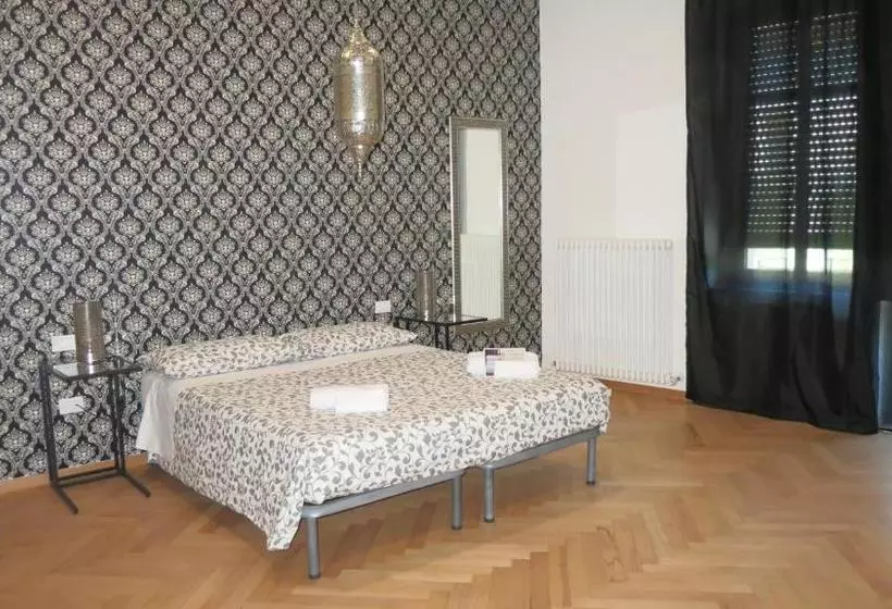 تختخواب و صبحانه House Of Trento