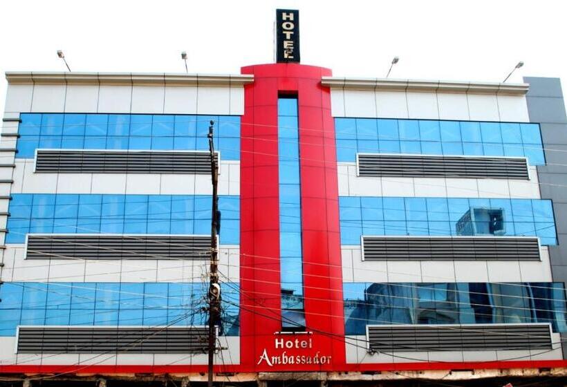 هتل Ambassador Inn