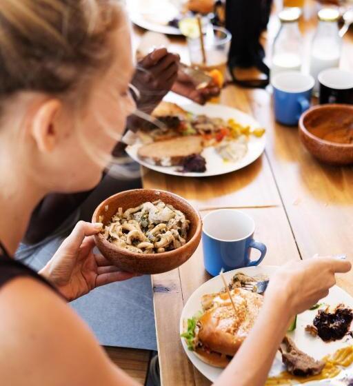 ホテル Basecamp Yoga Beach House