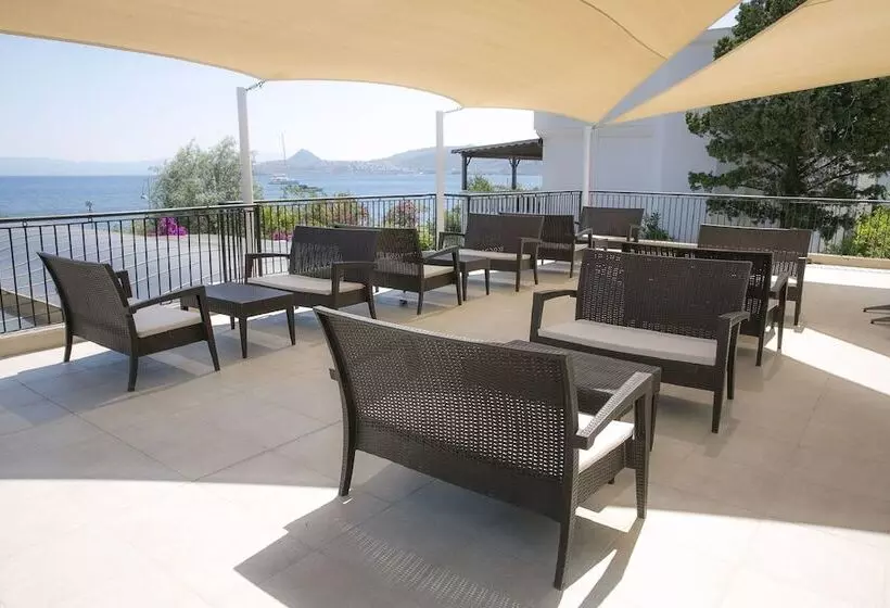 Hotelli Bodrum Sea Side Beach Club