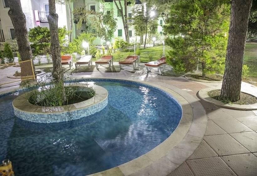 هتل Bodrum Sea Side Beach Club