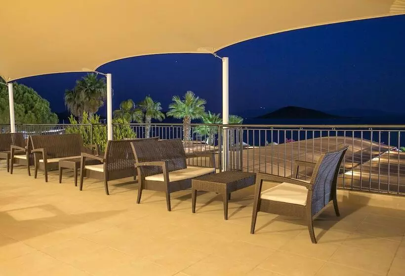 Hotelli Bodrum Sea Side Beach Club