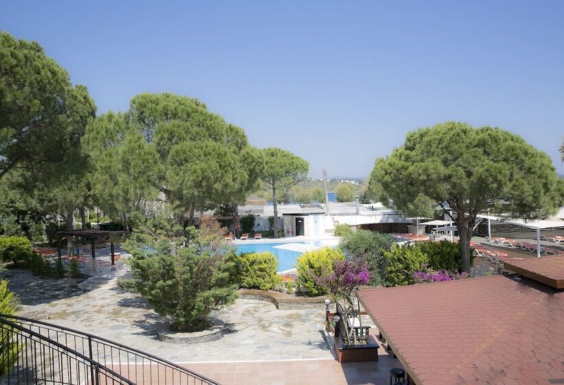 هتل Bodrum Sea Side Beach Club