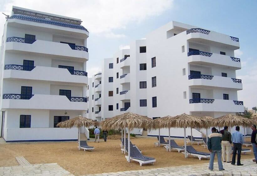 هتل Fayed Beach Resort