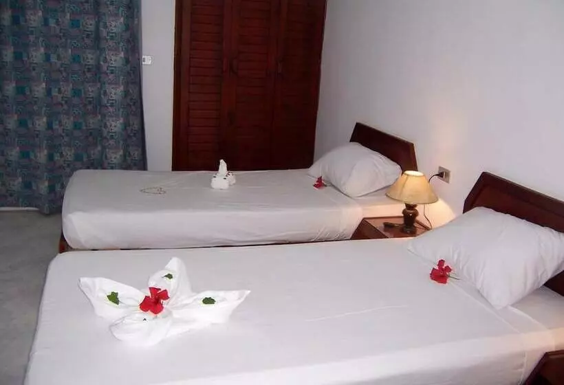 هتل Fayed Beach Resort