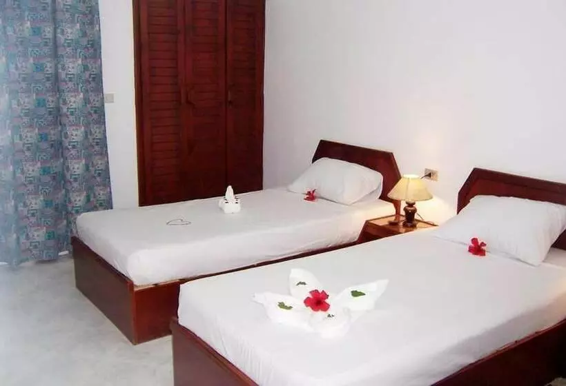 هتل Fayed Beach Resort