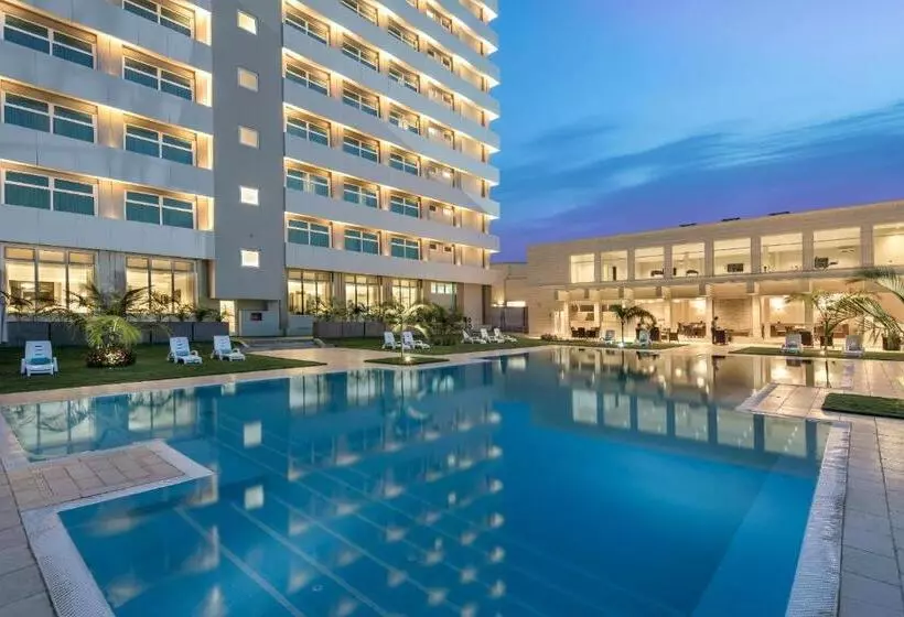 ホテル Fraser Suites Abuja