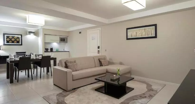 ホテル Fraser Suites Abuja