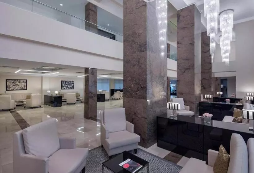 ホテル Fraser Suites Abuja