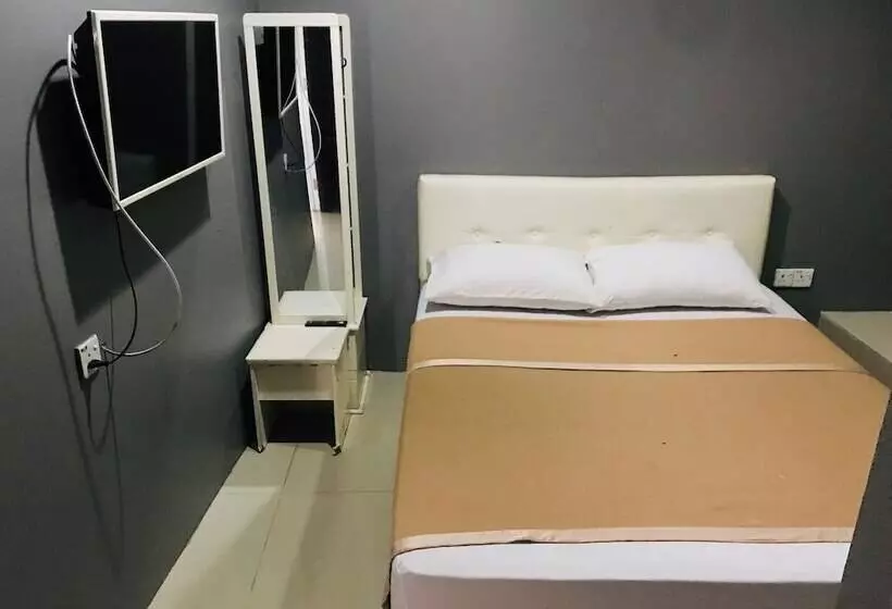 Oldrich Hotel Penang By The Blanket