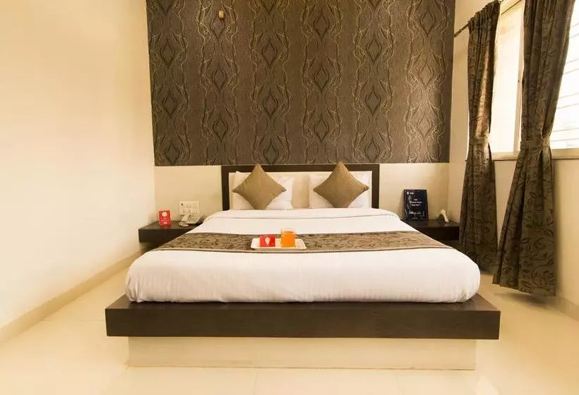 ホテル Oyo Rooms Near Magarpatta City