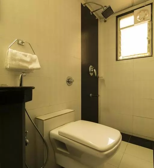ホテル Oyo Rooms Near Magarpatta City
