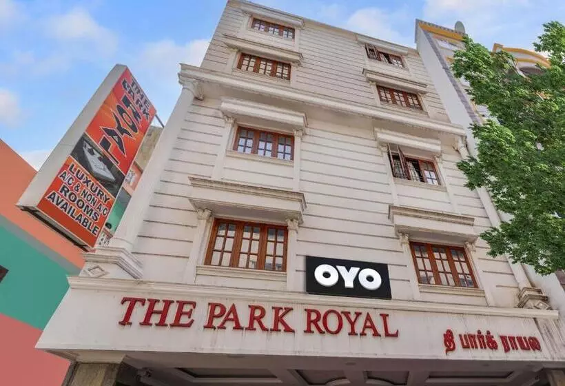 Hotelli The Park Royal