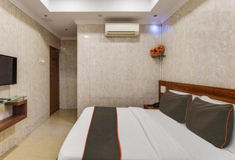 בית מלון כפרי The Park Royal