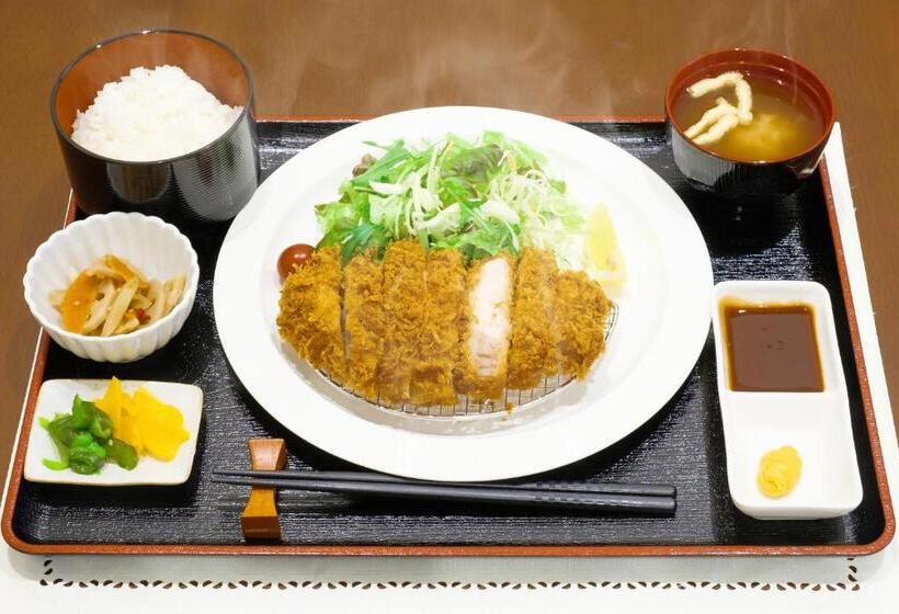 The Premium Hotel In Rinku