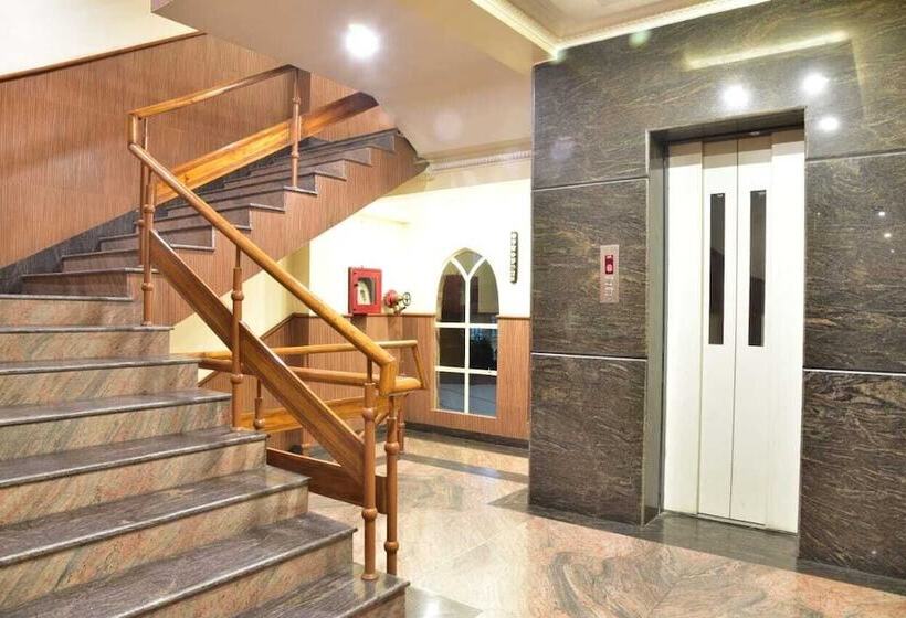 Hotel Venkatesh Regency