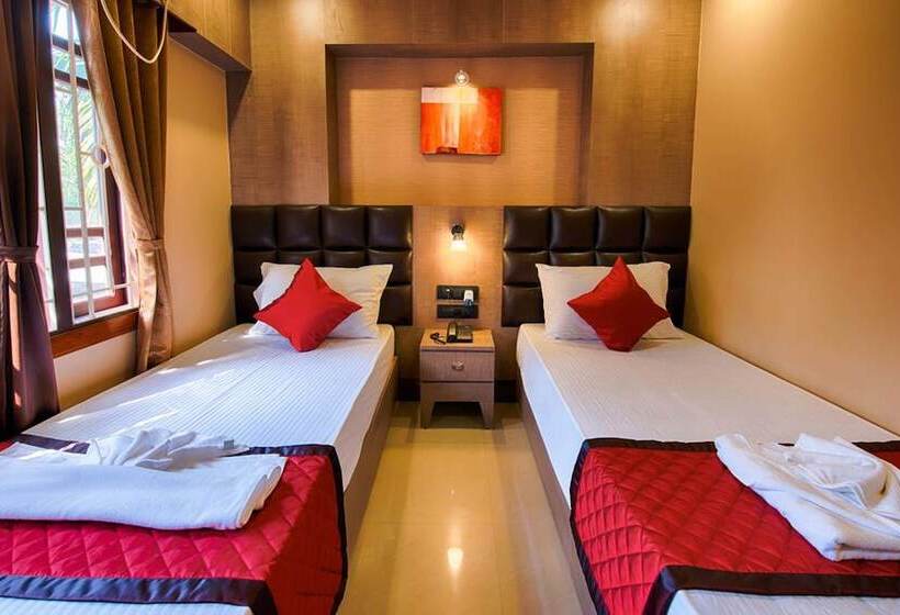 Hotel Venkatesh Regency