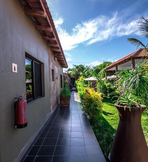 منتجع Ossanzaia Bilene Lodge