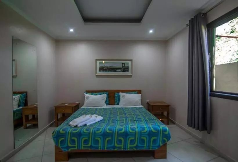 Lomakeskus Ossanzaia Bilene Lodge