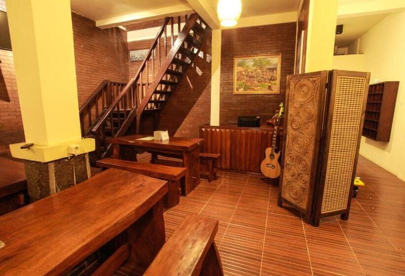 הוסטל Gili Buana