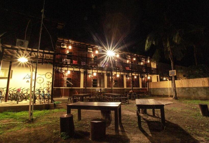 הוסטל Gili Buana