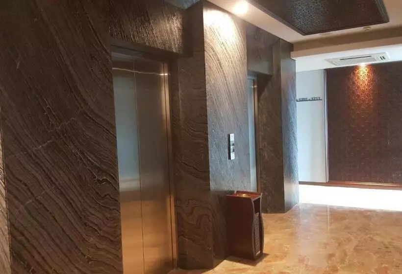 Arthama Hotels Losari Makassar