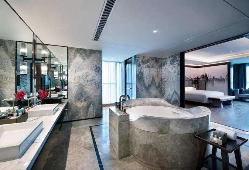 Hotelli Crowne Plaza Baoji City Center, An Ihg
