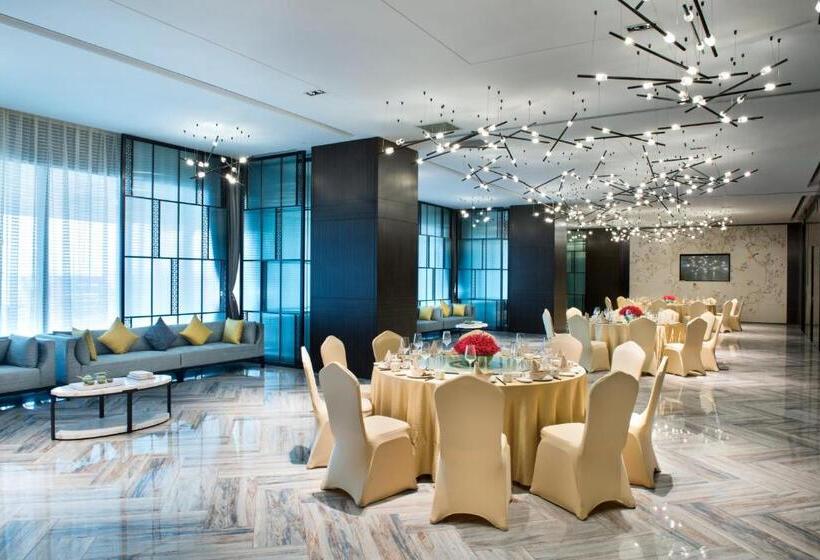 فندق Crowne Plaza Baoji City Center, An Ihg