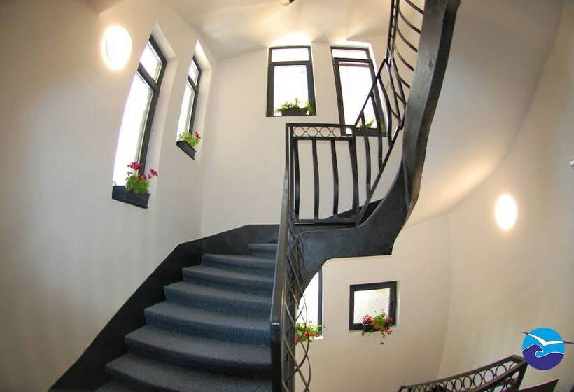 هتل Neptun Eforie Nord