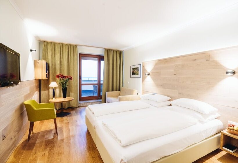 Отель Reiters Finest Family