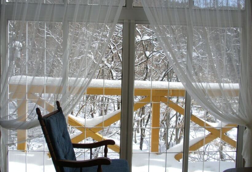 Отель Resort Pension Shikisai