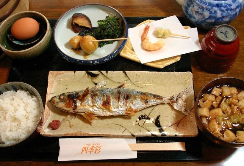 Отель Resort Pension Shikisai