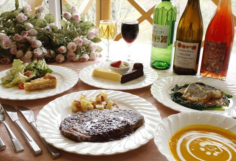 Отель Resort Pension Shikisai