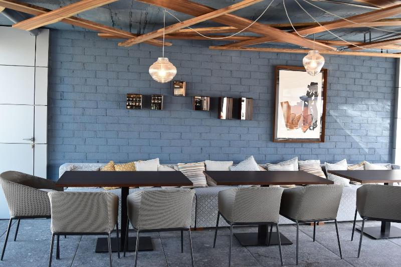 هتل Sb Glow 4 Sup