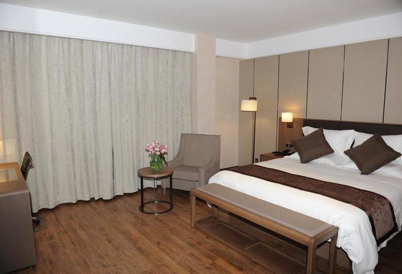 Otel Shanghai Hongqiao National Exhibition Center Yitel