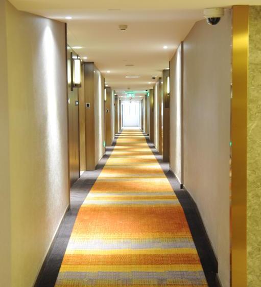 Otel Shanghai Hongqiao National Exhibition Center Yitel