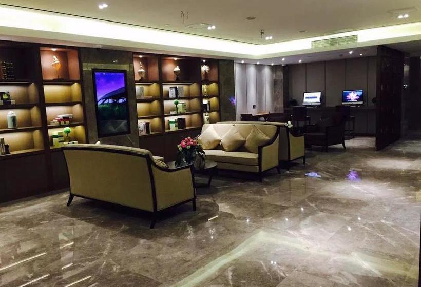 Otel Shanghai Hongqiao National Exhibition Center Yitel