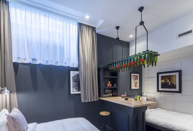 فندق The Highland House