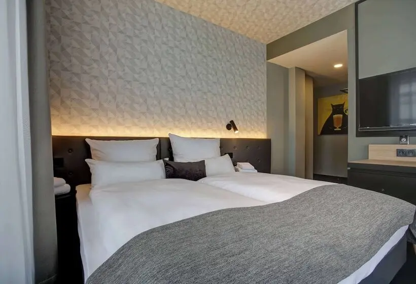 ホテル Vienna House Easy by Wyndham Dortmund City