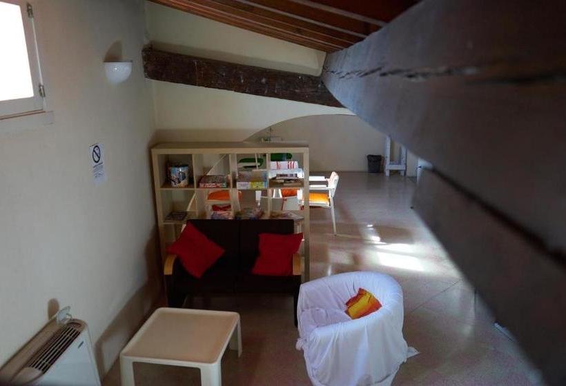 هاستل Magnolfi Nuovo