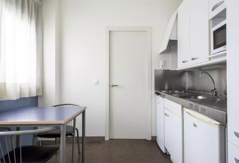هاستل Residencia Universitaria As Burgas